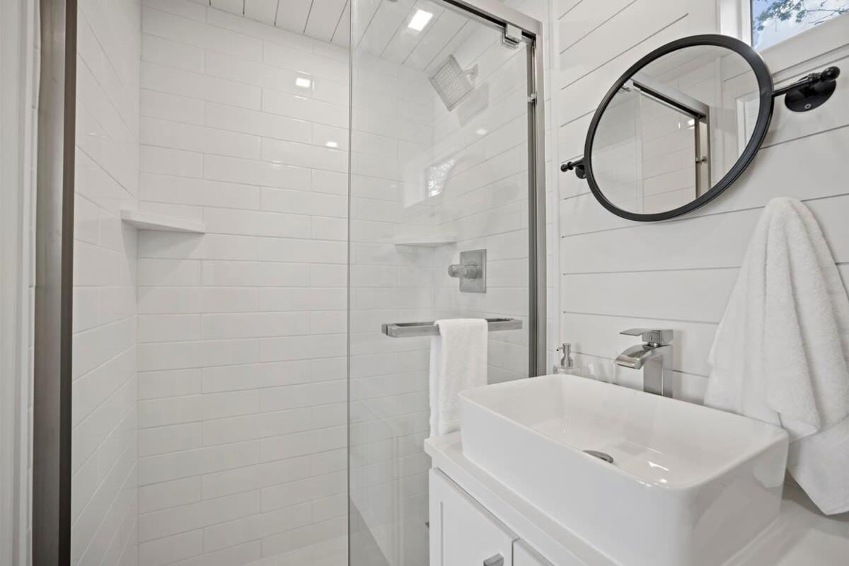 New Oak Grove-Container Retreat Villa Fredericksburg Exterior photo