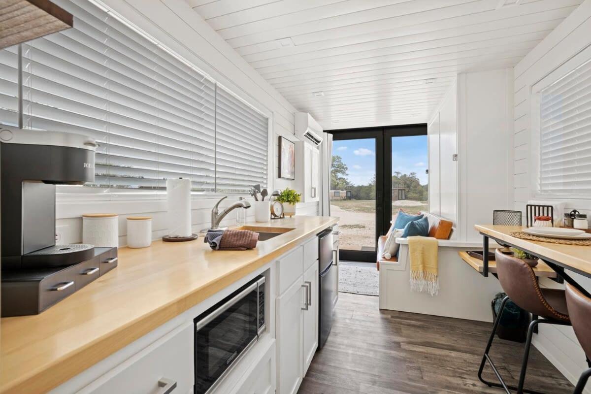 New Oak Grove-Container Retreat Villa Fredericksburg Exterior photo
